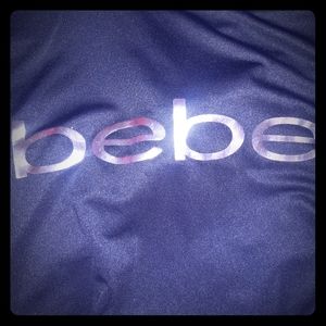 Bebe cropped black tee silver logo